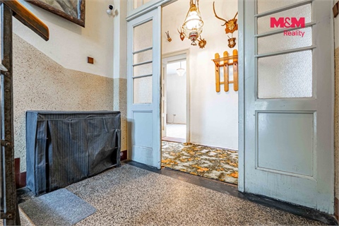Prodej rodinného domu, 300 m² 8