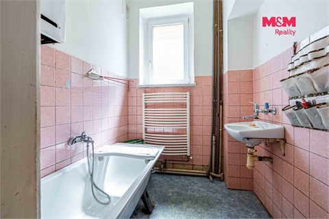 Prodej rodinného domu, 300 m² 20