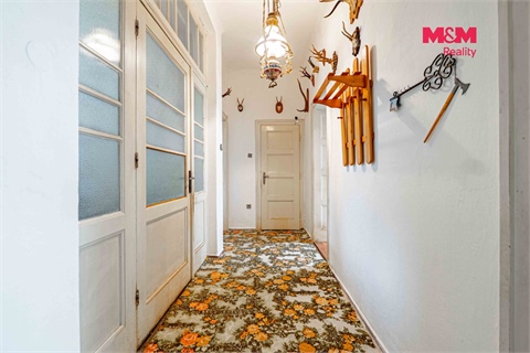 Prodej rodinného domu, 300 m² - 8