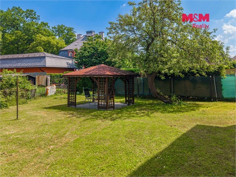 Prodej rodinného domu, 300 m² 6