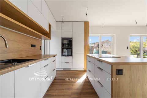 Prodej rodinného domu, 167 m² 18