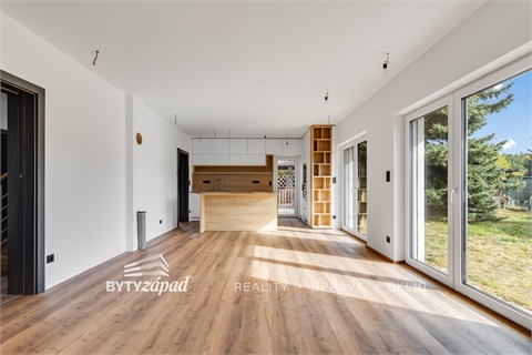 Prodej rodinného domu, 167 m² - 14
