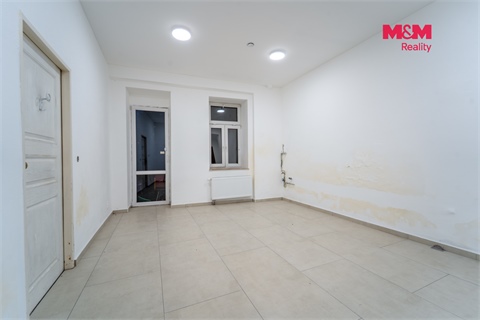 Pronájem obchodních prostor, 36 m² - 2