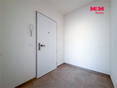 Pronájem bytu 1kk, 39 m² - 16
