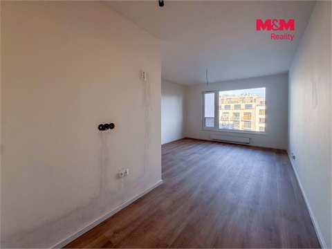Pronájem bytu 1kk, 39 m² 12