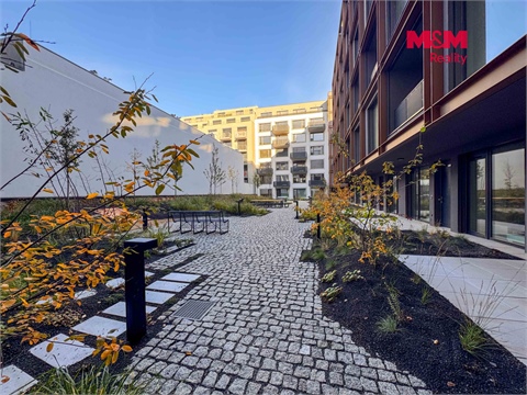 Pronájem bytu 1kk, 39 m² - 22
