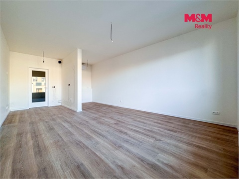 Pronájem bytu 1kk, 39 m² - 0