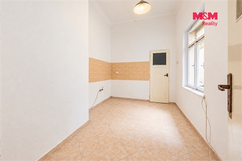 Prodej obchodních prostor, 489 m² 10