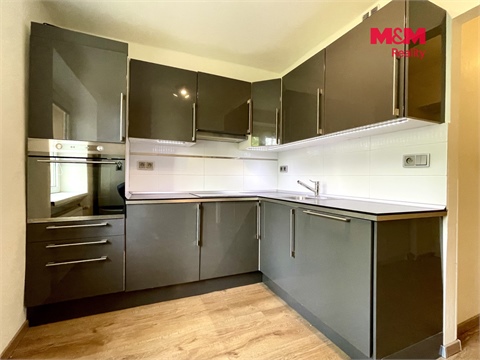 Pronájem bytu 1+1, 29 m² - 0