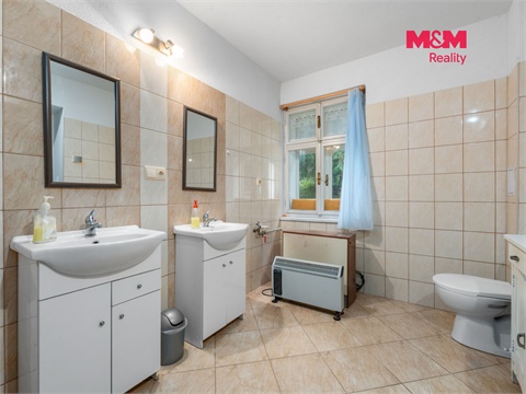 Prodej rodinného domu, 178 m² - 12