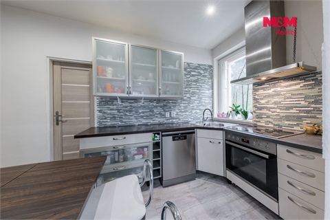 Prodej rodinného domu, 174 m² - 2