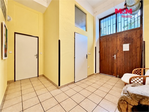 Pronájem obchodních prostor, 51 m² 8