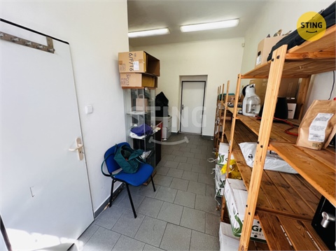 Pronájem obchodních prostor, 36 m² - 2