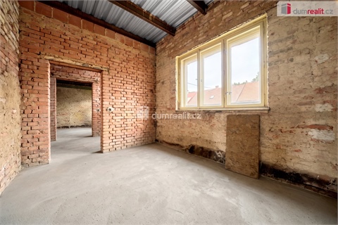 Prodej rodinného domu, 250 m² 8