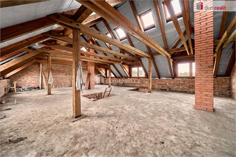 Prodej rodinného domu, 250 m² 12