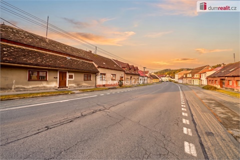 Prodej rodinného domu, 250 m² - 18