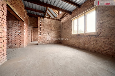 Prodej rodinného domu, 250 m² - 4