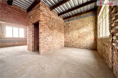Prodej rodinného domu, 250 m² 6