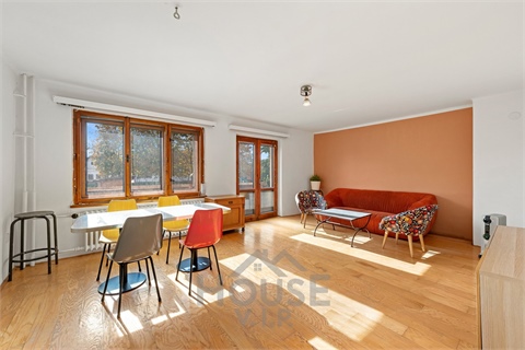 Prodej rodinného domu, 356 m² - 2