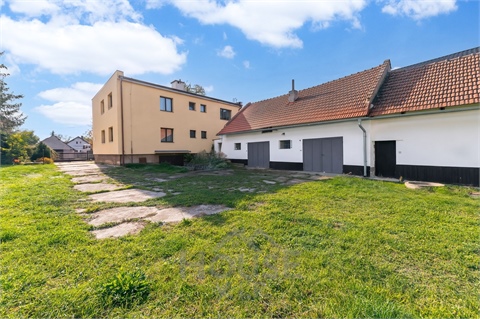 Prodej rodinného domu, 356 m² 2