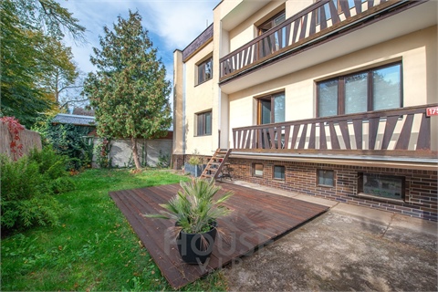Prodej rodinného domu, 356 m² 0