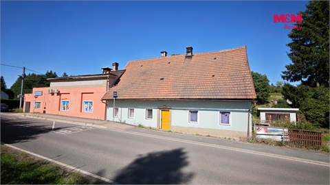 Prodej rodinného domu, 520 m² 2