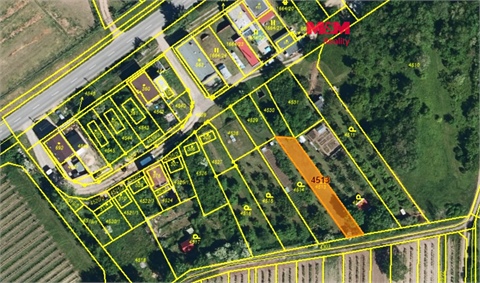 Prodej zahrady, 285 m² 0