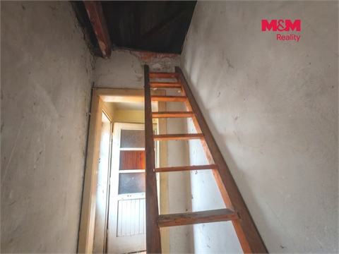 Prodej rodinného domu, 225 m² - 18