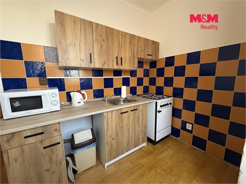 Pronájem bytu 1+1, 36 m² 2