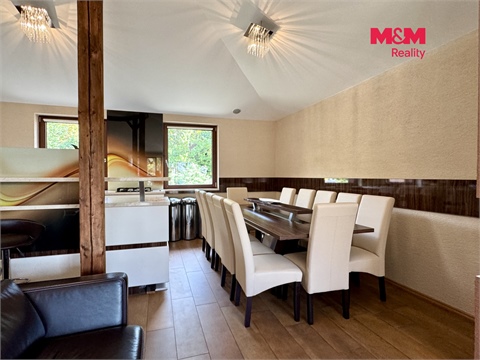 Prodej rodinného domu, 296 m² - 24