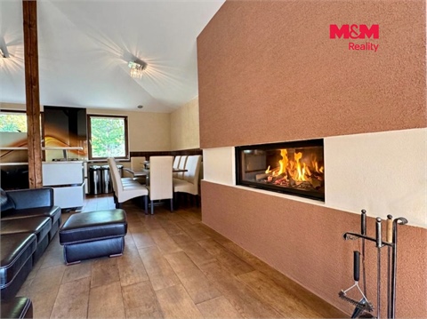 Prodej rodinného domu, 296 m² - 8