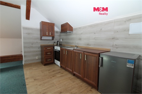 Pronájem bytu 1kk, 65 m² 0