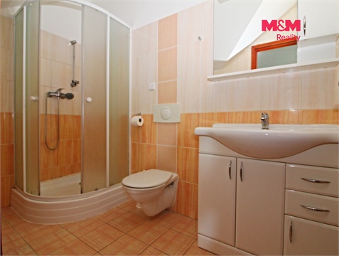 Pronájem bytu 1kk, 65 m² - 0
