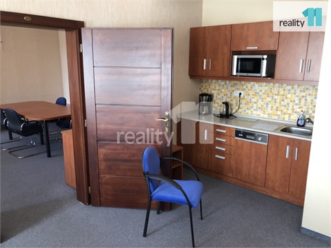 Pronájem kanceláře, 52 m² 2