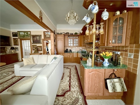 Prodej bytu 3+1, 92 m² - 2