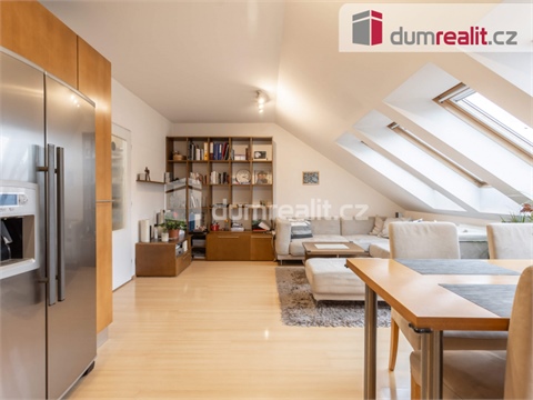 Prodej bytu 2kk, 62 m² - 0