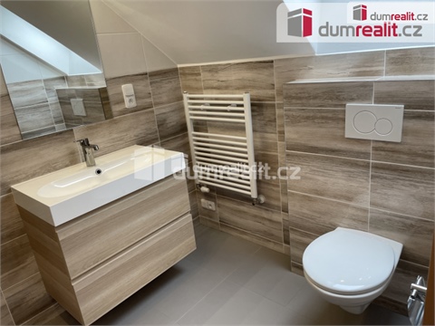 Pronájem bytu 1kk, 30 m² - 0