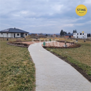 Prodej stavebního pozemku, 1 216 m² 2