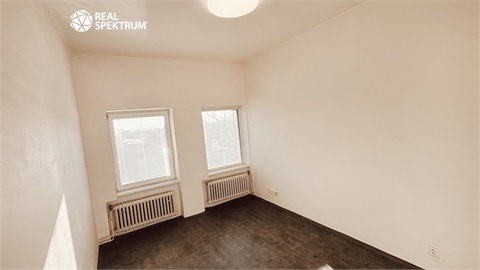 Pronájem kanceláře, 453 m² 8