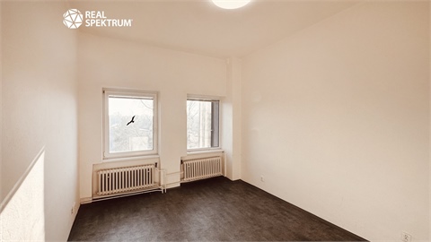 Pronájem kanceláře, 453 m² - 12