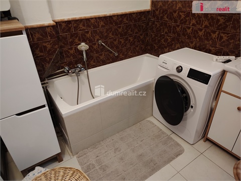 Pronájem bytu 2+1, 75 m² 10