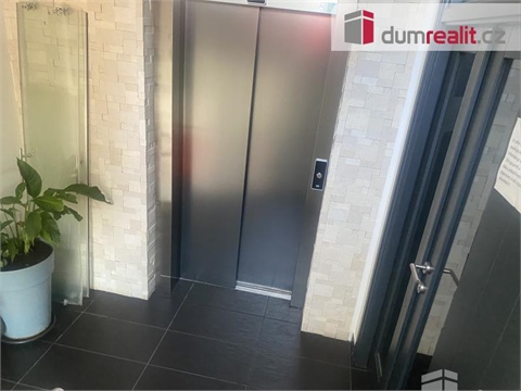 Pronájem bytu 1kk, 16 m² - 20