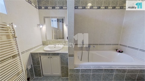 Pronájem bytu 3+1, 85 m² 10