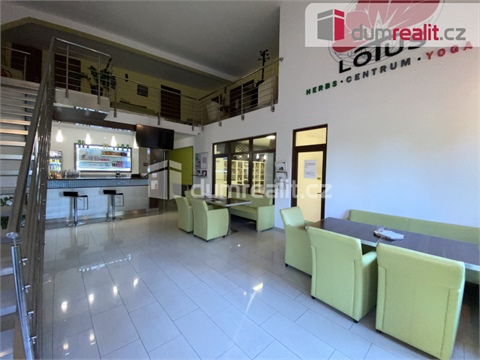 Pronájem komerčního objektu, 70 m² - 0