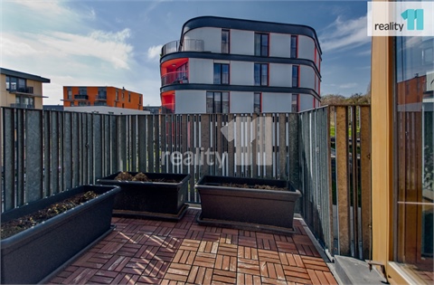 Pronájem bytu 3kk, 86 m² - 26
