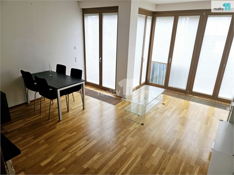 Pronájem bytu 3kk, 86 m² 6