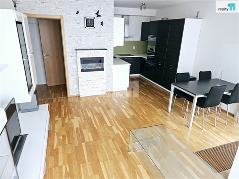 Pronájem bytu 3kk, 86 m² 2
